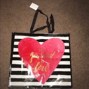 🚫Sold🚫Large tote “ all you need is love”